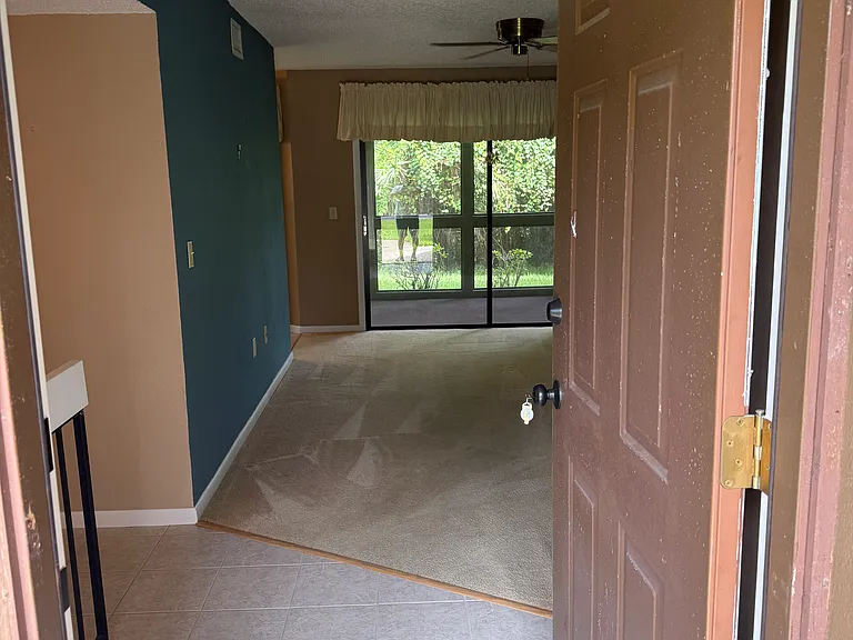3 Southbury Ct — Photo 2