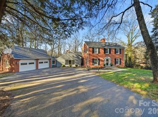 4041 4th Street Ct NW, Hickory, NC 28601