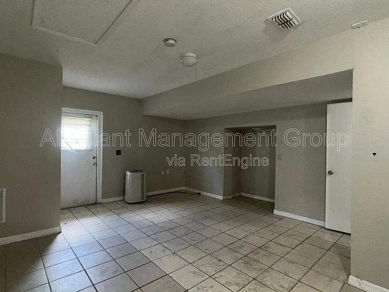 2429 Sapier Ct — Photo 22