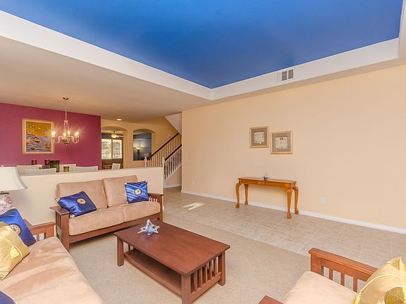 4th image of 40250 Hannah Way