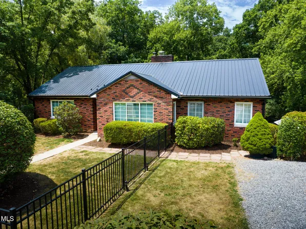 1925 Raystown Rd, Everett, PA 15537