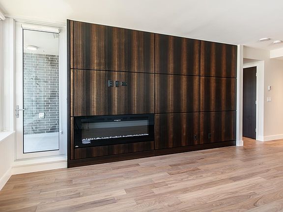 2nd image of 210 Salter St #802