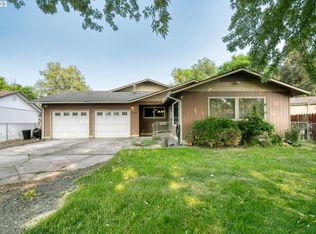 1382 SW 39th St, Pendleton, OR 97801