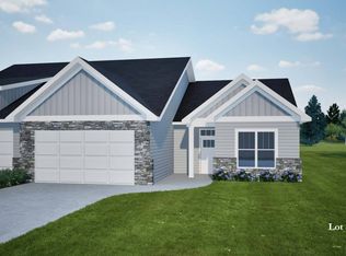 426 Wellfield Dr, Nappanee, IN 46550