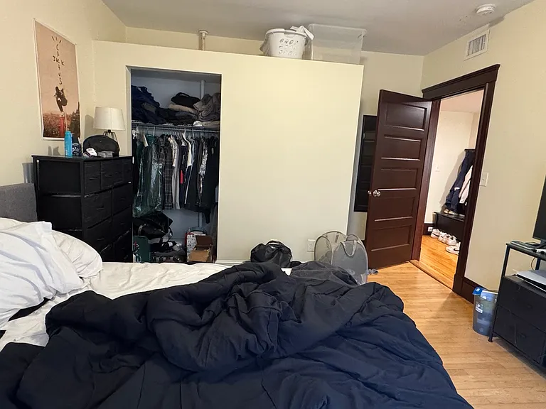 346 Faneuil St #4 — Photo 8