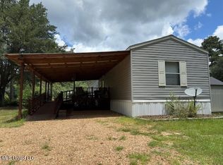 1092 Johnston Station Rd, Summit, MS 39666