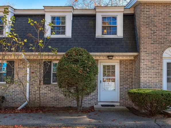 75 Sandy Pond Rd Unit 4, Ayer, MA 01432