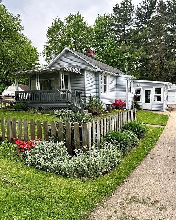 1st image of 6515 Fassett Ave