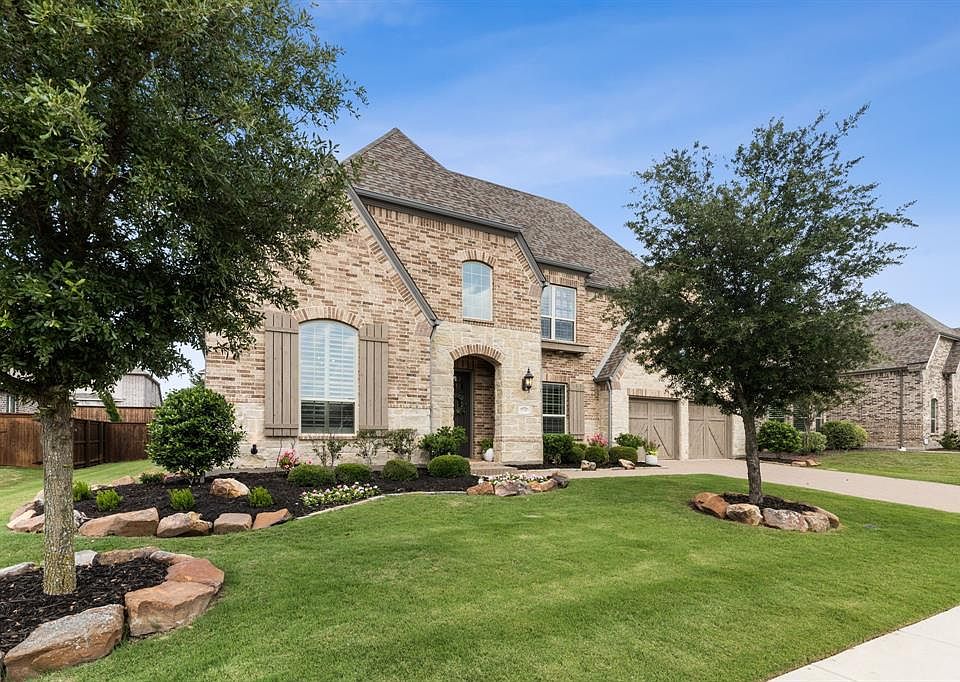 1st image of 2706 Corral Dr