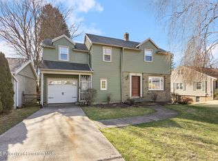 32 Yeager Ave, Shavertown, PA 18708