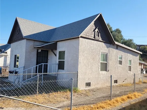 811 4th St, Needles, CA 92363