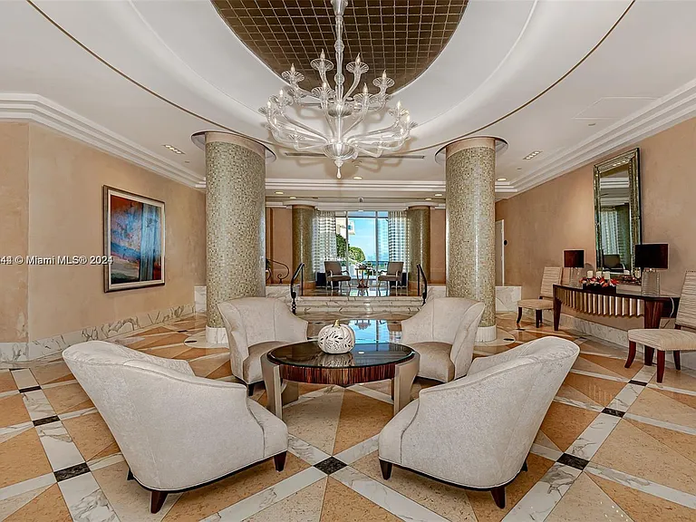 6917 Collins Ave #809 — Photo 37