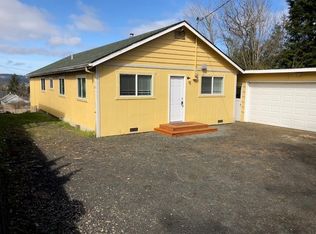 416 10th Ct #416, Coos Bay, OR 97420