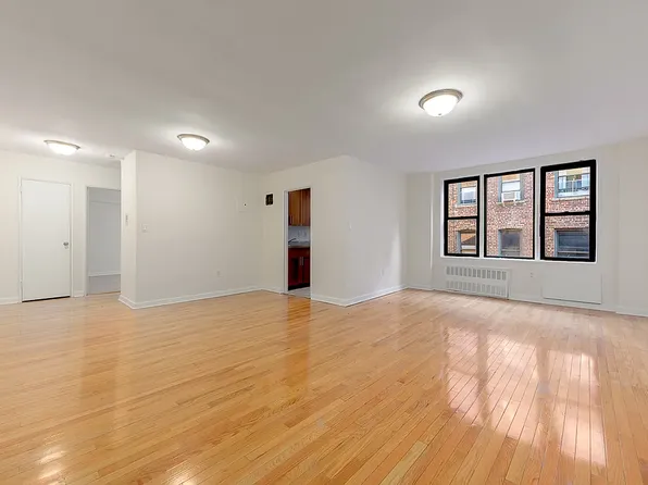 1 Bogardus Place image 1 of 5