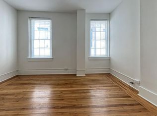 1 bed / 1 bath on King St. ~ Move-in August 2025, Charleston, SC 29401