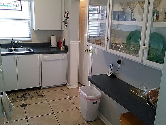 4th image of 5623 80th St N Unit 402