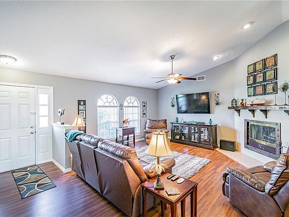 2nd image of 7506 Floral Cir W