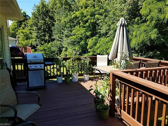 5th image of 6076 Creekside Dr