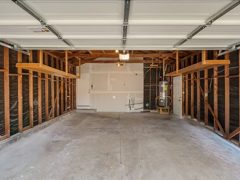 301 Baylor Dr — Photo 6