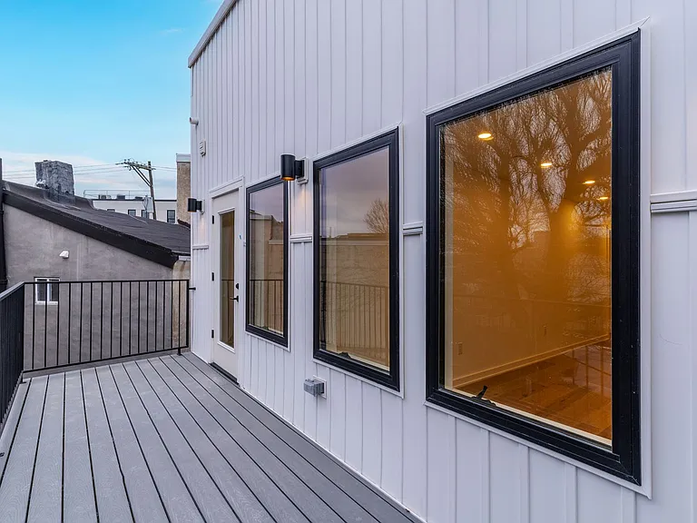 1601 Frankford Ave — Photo 33