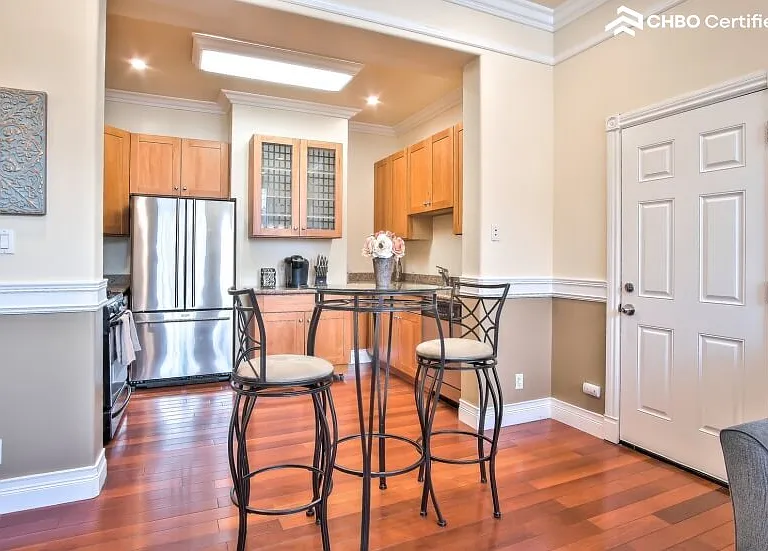 1319 San Bruno Ave — Photo 9
