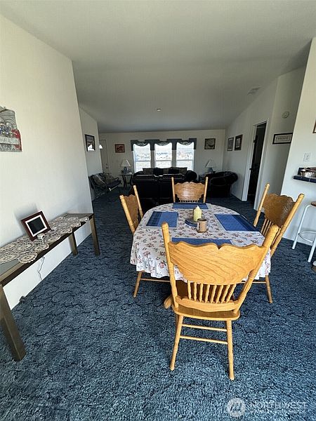 3rd image of 122 Yucca Place SW #487