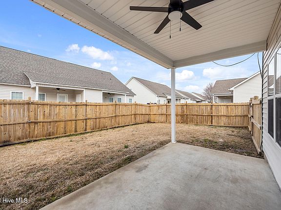 3rd image of 2001 Cambria Drive #B