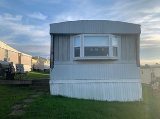 1050 Valley View Ave TRAILER 7, Morgantown, WV 26505