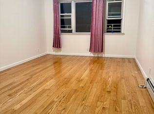 (Undisclosed Address), Flushing, NY 11367
