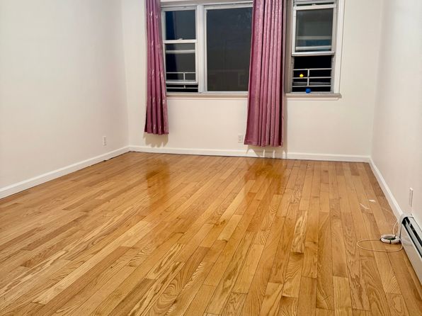 (undisclosed Address)