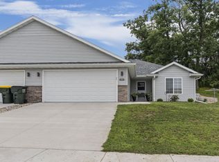 2462 Russell Ct, Reedsburg, WI 53959