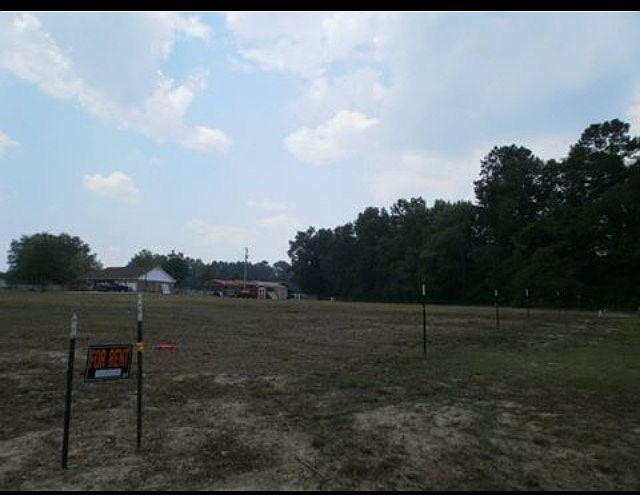 2nd image of Juniper Bay Road