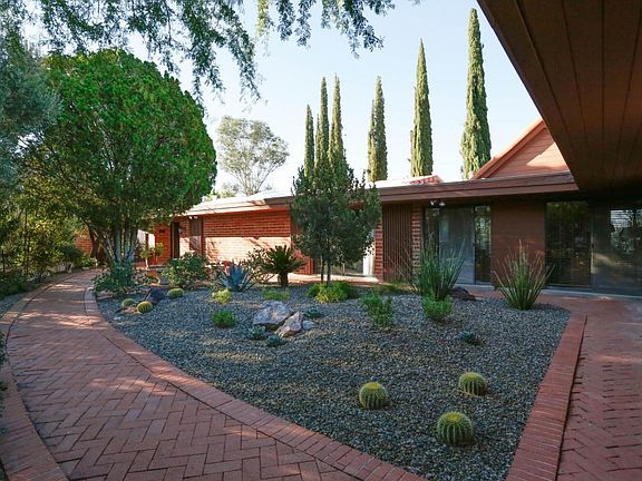2nd image of 7932 N Porto Fino Cir