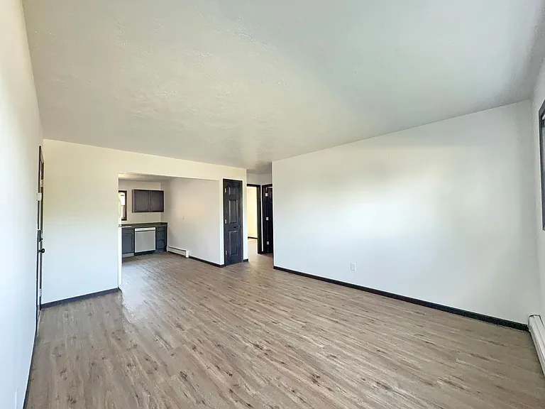 Remodeled 2 Bed, 1 Bath in a Convenient Central Location — Photo 26