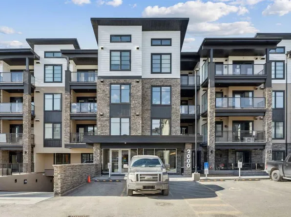 2117 E 81st St SW #2307, Calgary, AB T3H 3V8