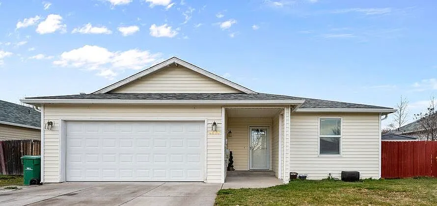 5565 Kellal Ln photo 1