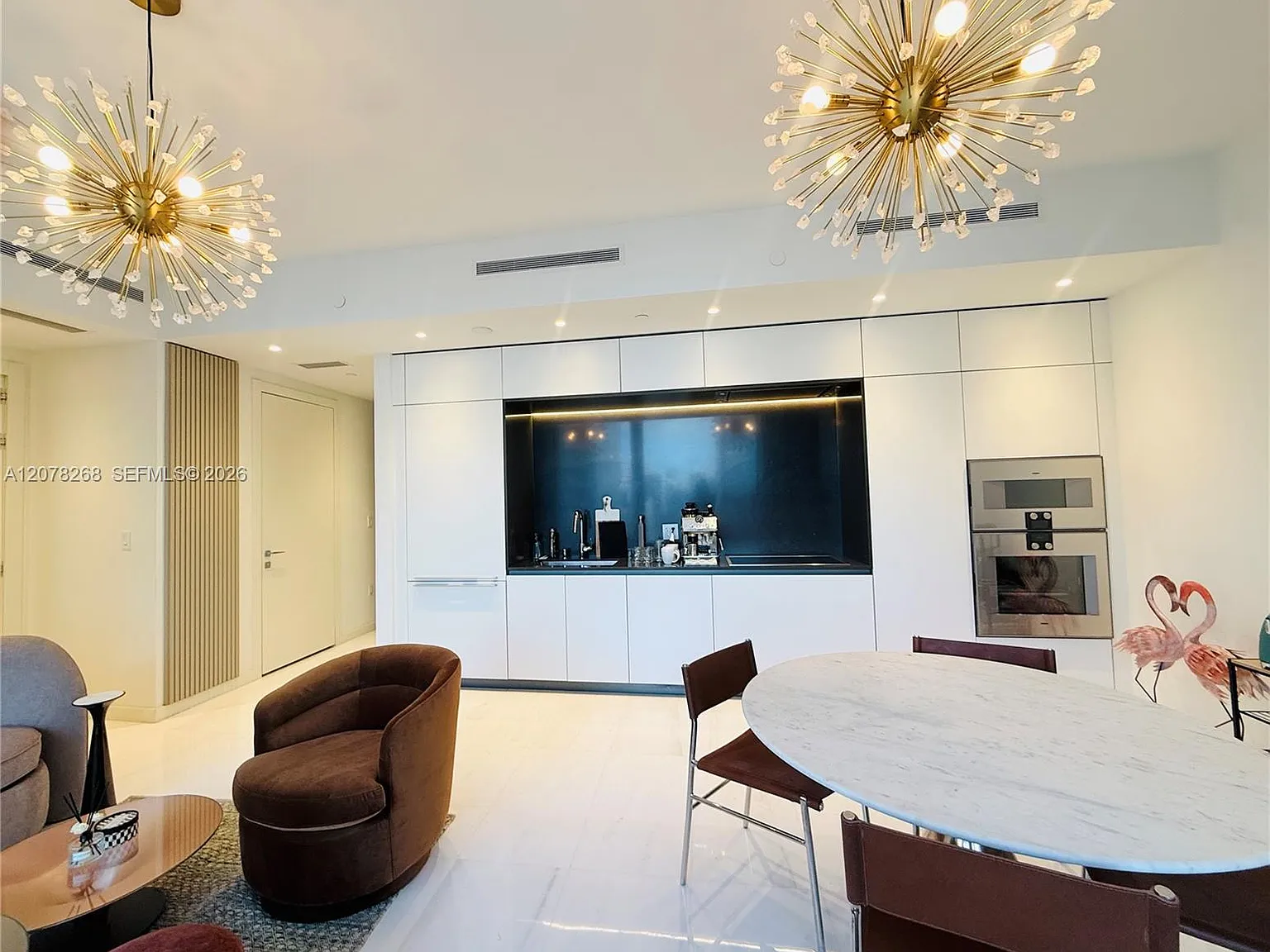 Aston Martin Residences — Photo 3