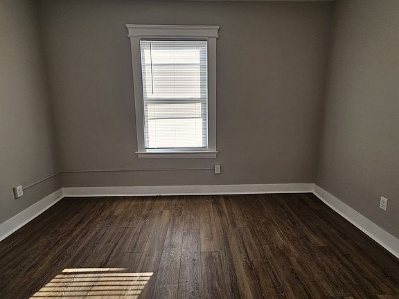 5th image of 215 Blake St #4B