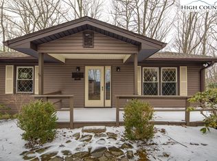 329 Maplewood Cir, Boone, NC 28607