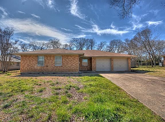 2nd image of 205 Terrace Dr