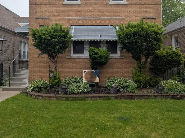 10421 S Prairie Ave, Chicago, IL 60628