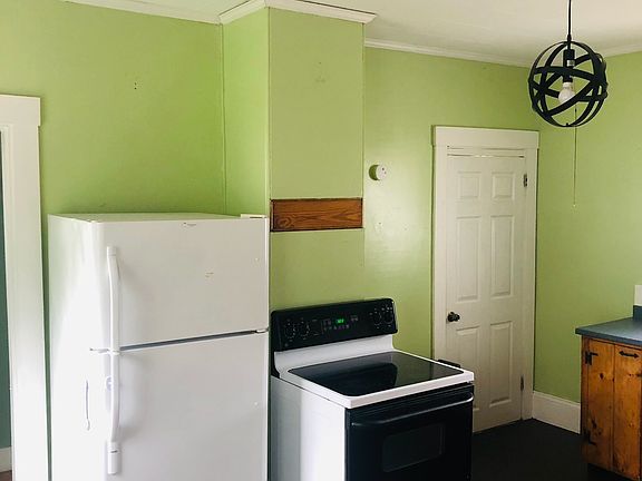 5th image of 70 Main St #2
