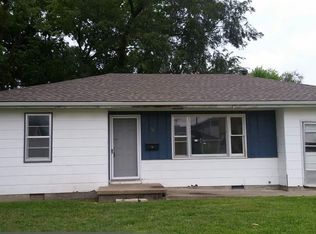 16 S Havanah St, Butler, MO 64730