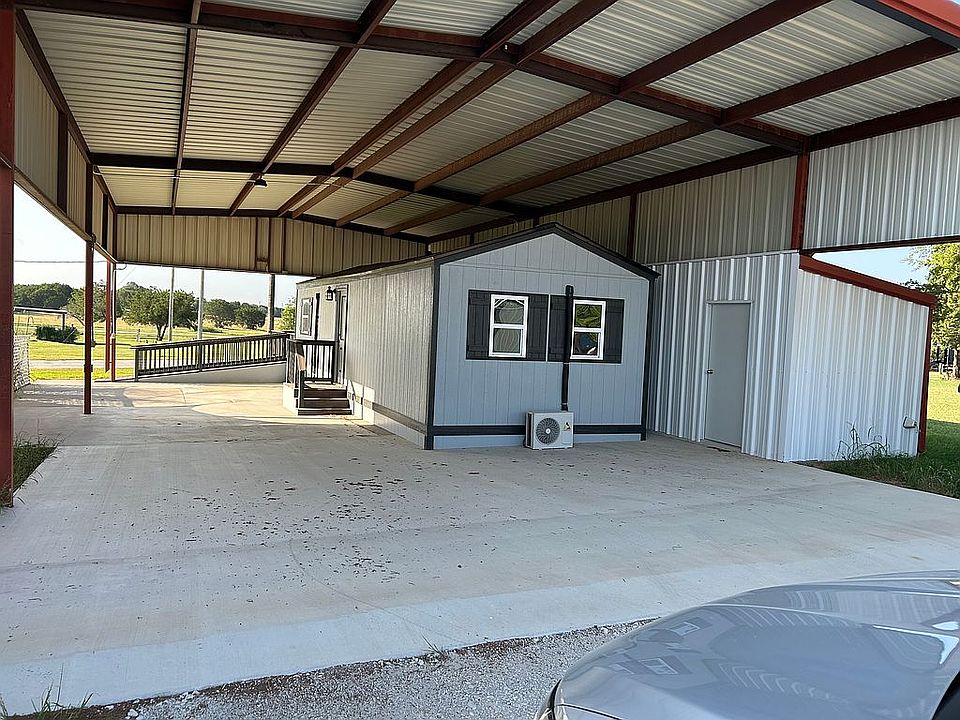 1st image of 148 Holiday Rambler Dr
