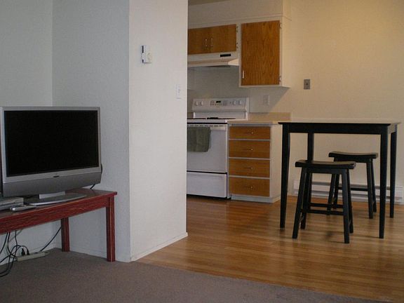 5th image of 2312 N 8th St APT B