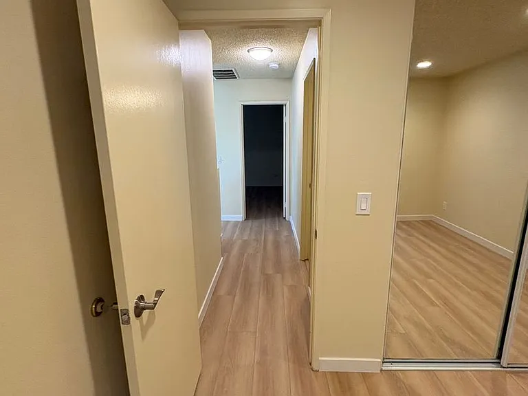 6865 Valley Circle Blvd #8 — Photo 27