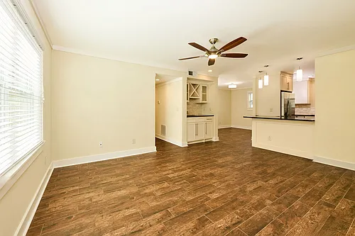 2467 Peachtree Rd NE Photo 1