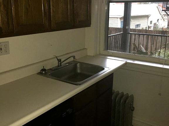 2nd image of 2008 W Grace St #1