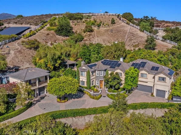 40 Cambridge Ct, Coto De Caza, CA 92679