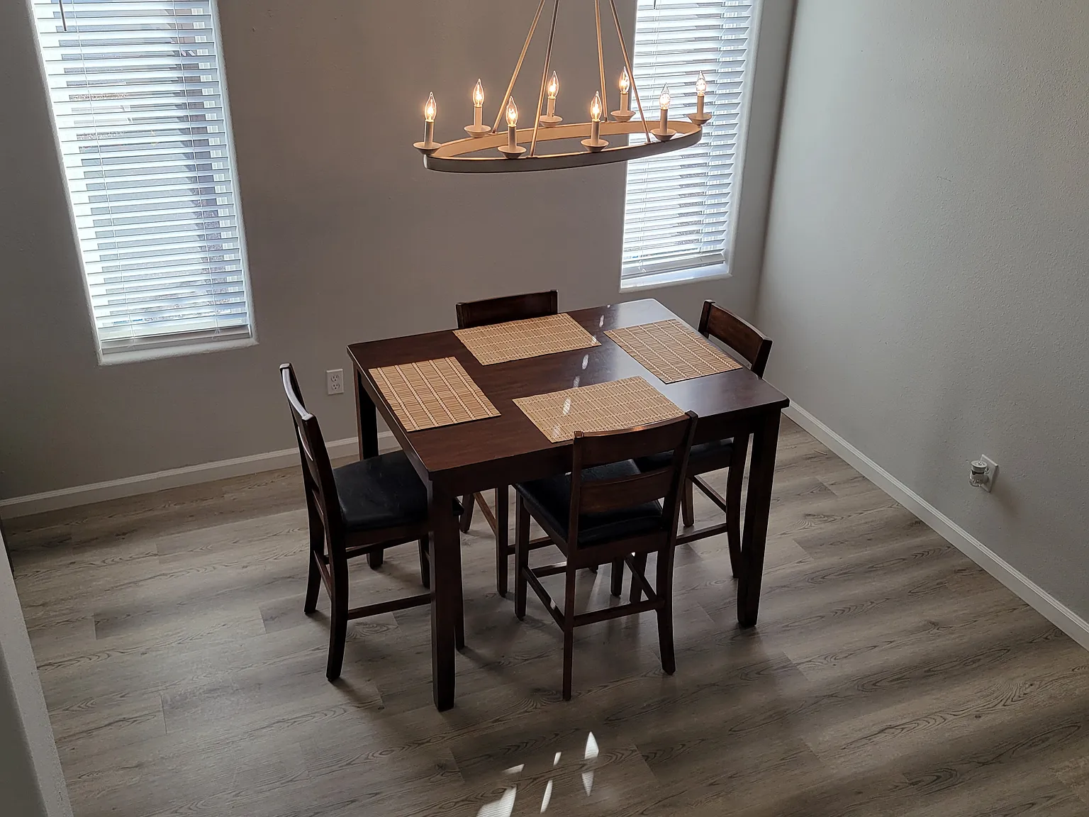 10527 Cadiz St NW — Photo 4